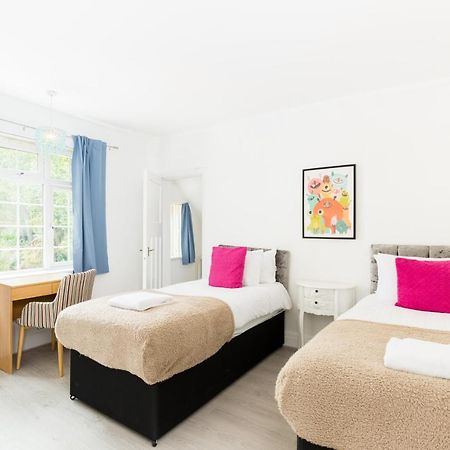 Beautiful 6 Bedroom House For 17 Guests Next To Edgbaston Stadium Birmingham Dış mekan fotoğraf