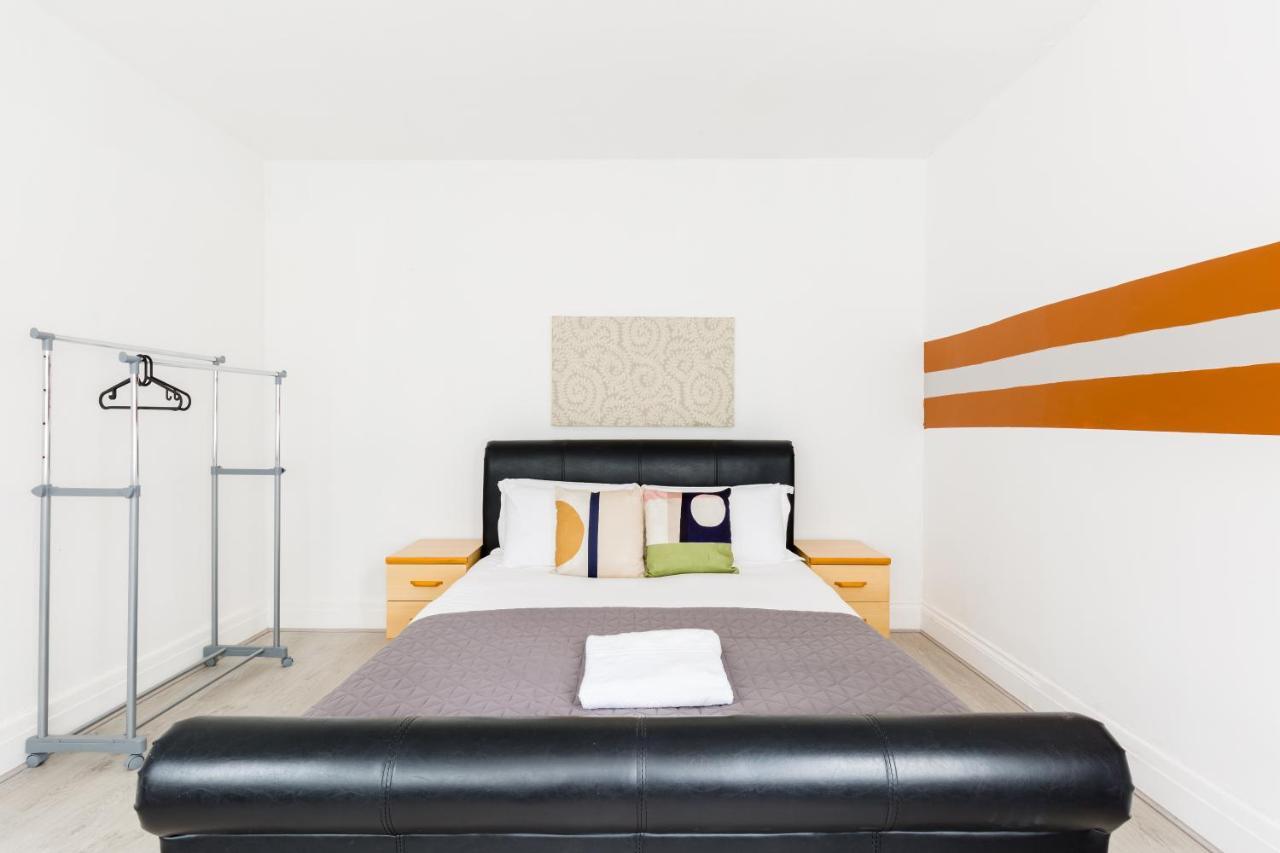 Beautiful 6 Bedroom House For 17 Guests Next To Edgbaston Stadium Birmingham Dış mekan fotoğraf