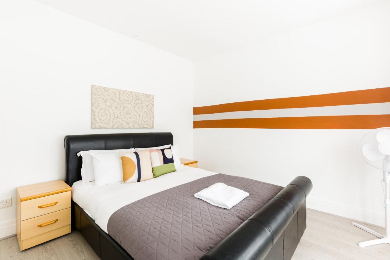 Beautiful 6 Bedroom House For 17 Guests Next To Edgbaston Stadium Birmingham Dış mekan fotoğraf