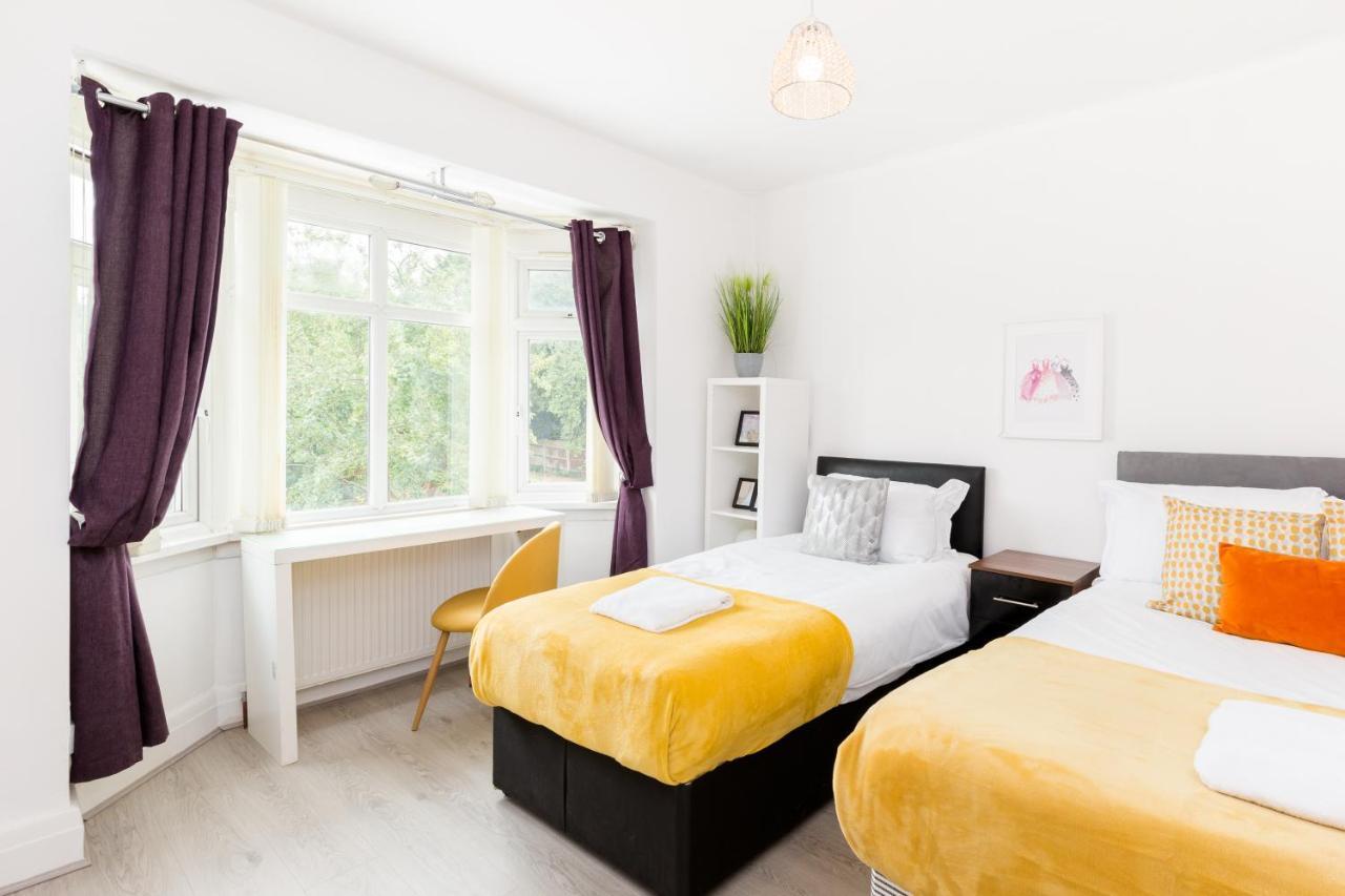 Beautiful 6 Bedroom House For 17 Guests Next To Edgbaston Stadium Birmingham Dış mekan fotoğraf