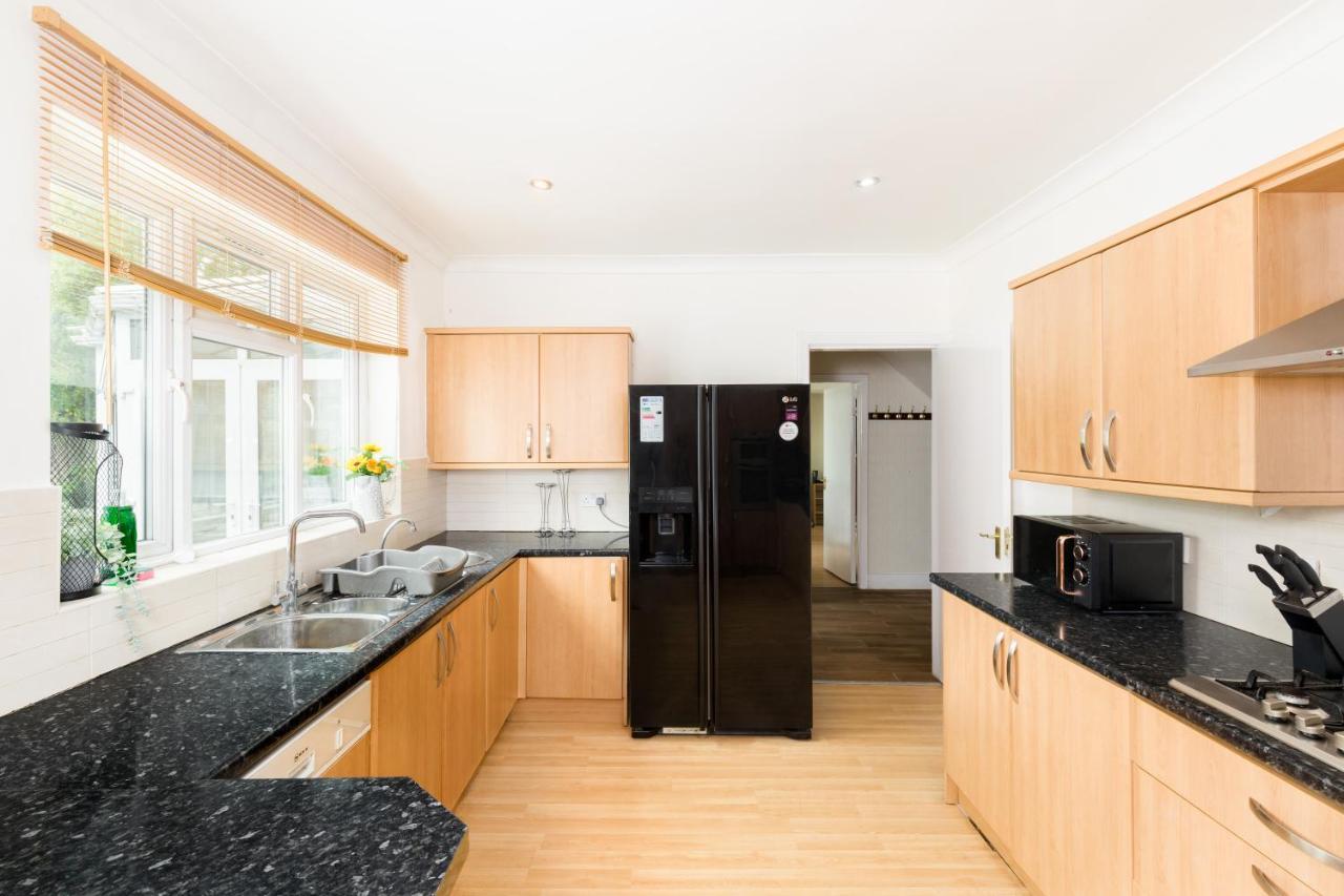 Beautiful 6 Bedroom House For 17 Guests Next To Edgbaston Stadium Birmingham Dış mekan fotoğraf