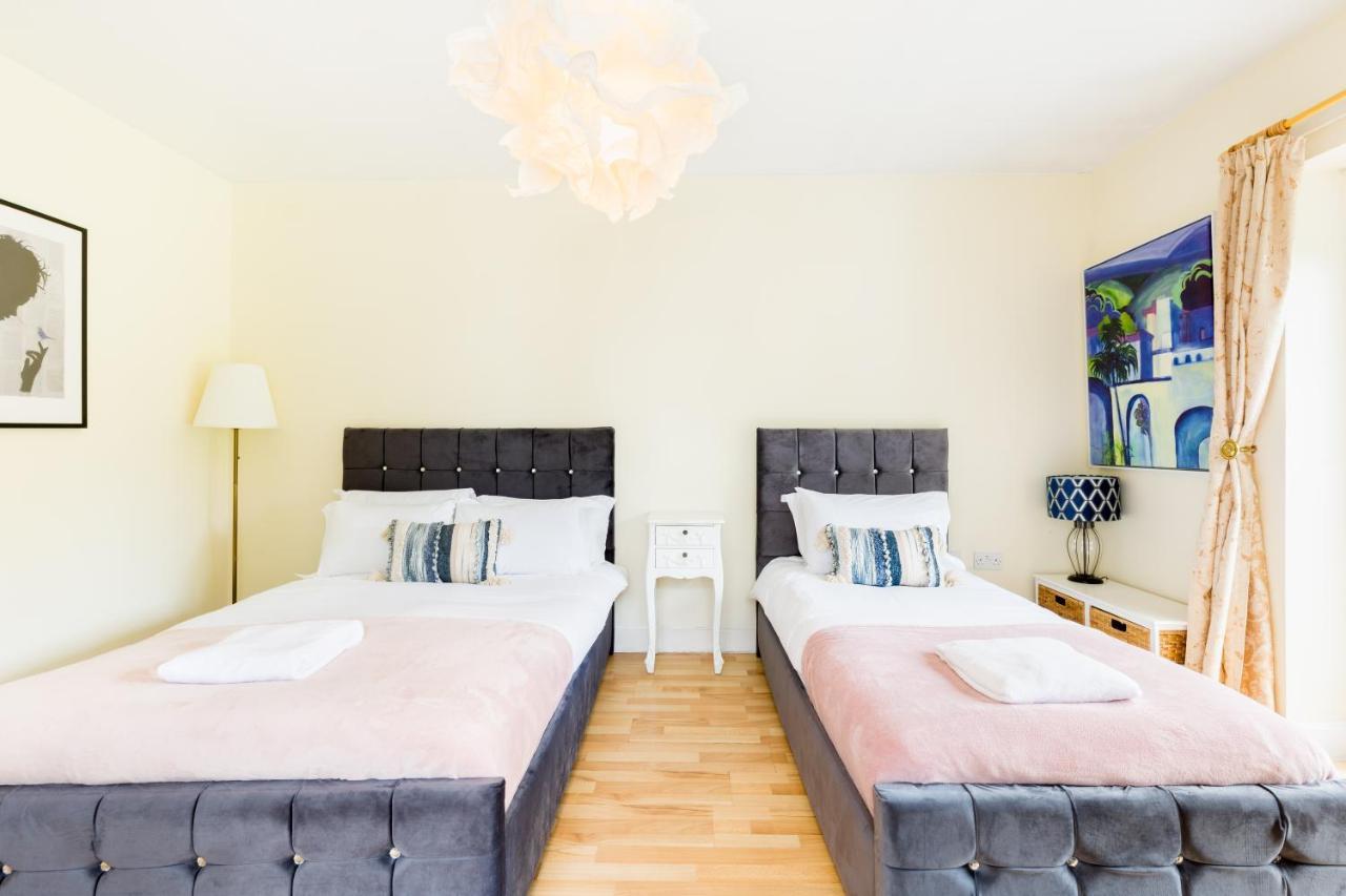 Beautiful 6 Bedroom House For 17 Guests Next To Edgbaston Stadium Birmingham Dış mekan fotoğraf